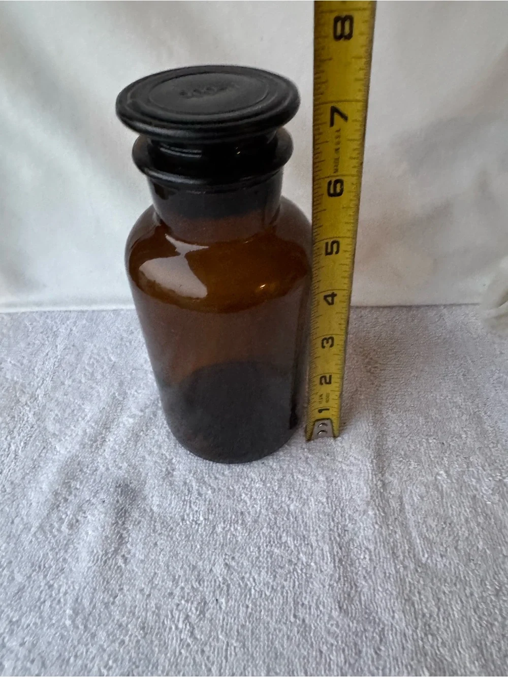 Vintage Amber Glass Apothecary Jar - 550mml